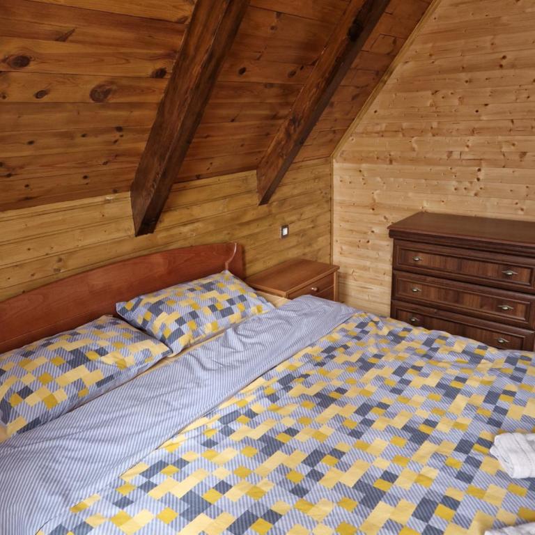Mountain Haven Deluxe - Three-Bedroom House - 19