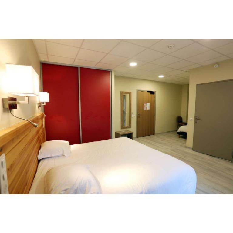 Hôtel Belleville - Chambre Double - Accessible aux Personnes à Mobilité Réduite - 1