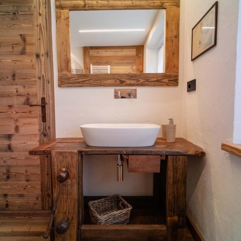 Suites Courmayeur - Mont Blanc - Appartamento Deluxe - 35