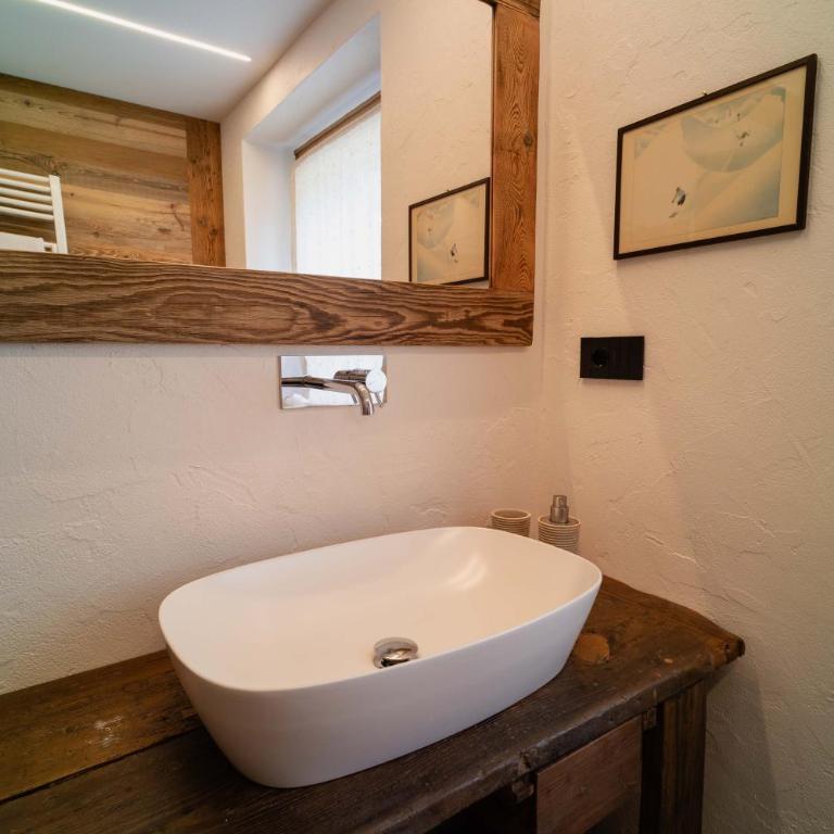 Suites Courmayeur - Mont Blanc - Appartamento Deluxe - 36