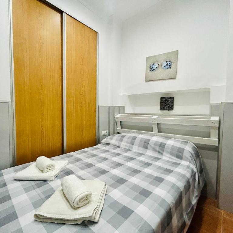 Bajondillo Apartment - One-Bedroom Apartment - 2