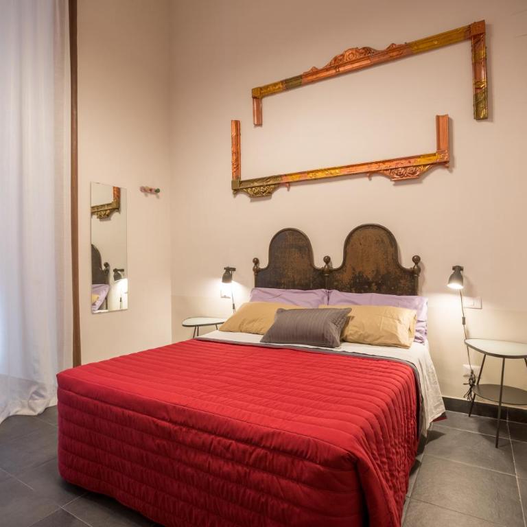 The Bellini House by House In Naples - Camera Matrimoniale con Balcone e Vista Giardino - 1