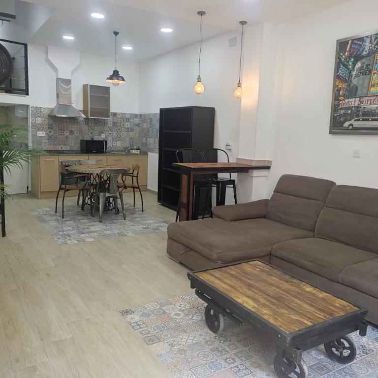 Loft puerto de Valencia - One-Bedroom Apartment - 15