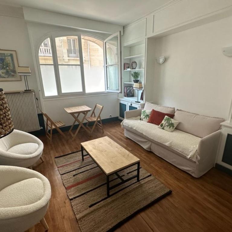 Beautiful bright studio - close to the Seine - Studio - 1