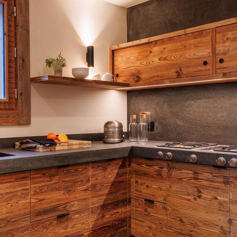 Chalet de luxe aux pistes avec sauna et parking - 5 flocons - FR-1-344-1166 - Chalet - 5