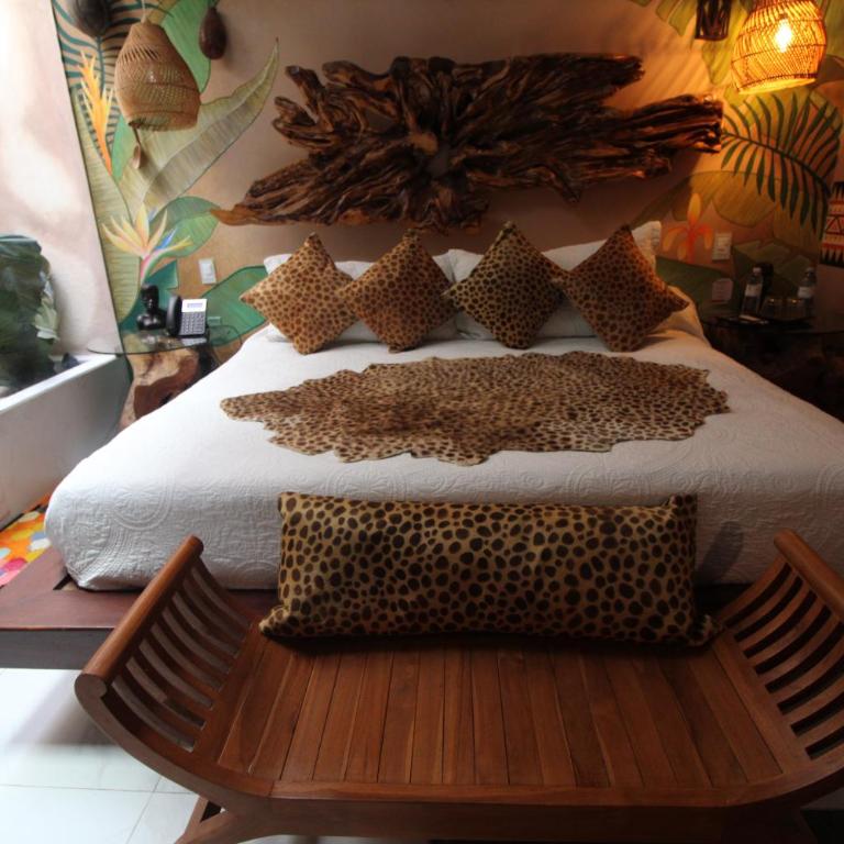 Ekléctic Hotel Boutique - Deluxe King Suite - 2