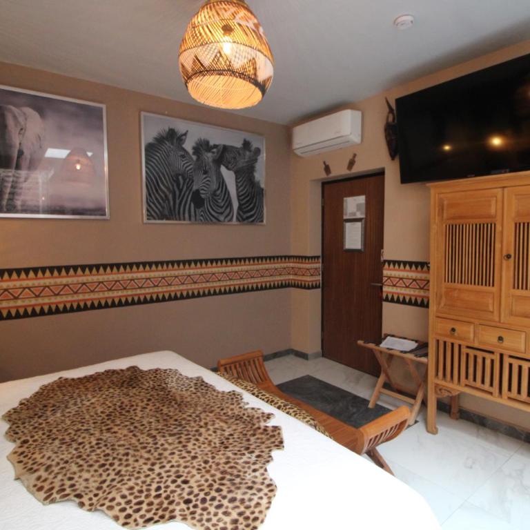 Ekléctic Hotel Boutique - Deluxe King Suite - 5