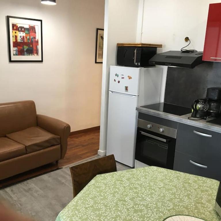 FLC-2 ROOMS, 6p, Lift, Balconies, Quiet, STATION 5 mins - Appartement 2 Chambres - 13