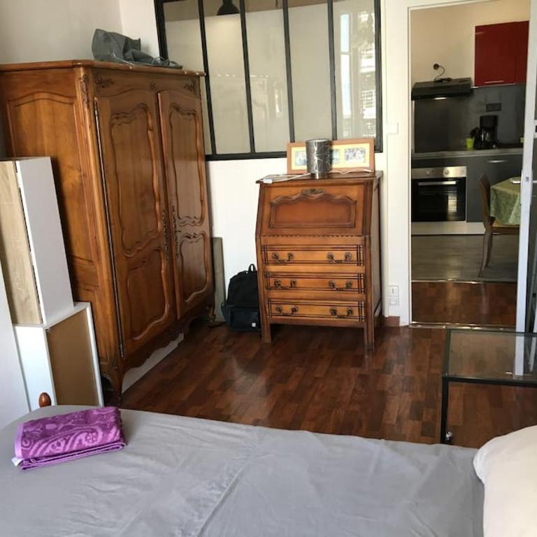 FLC-2 ROOMS, 6p, Lift, Balconies, Quiet, STATION 5 mins - Appartement 2 Chambres - 25
