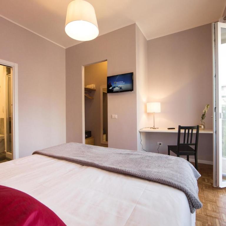 B&B Roma 474 - Camera Matrimoniale/Doppia con Letti Singoli con Bagno Privato - 2