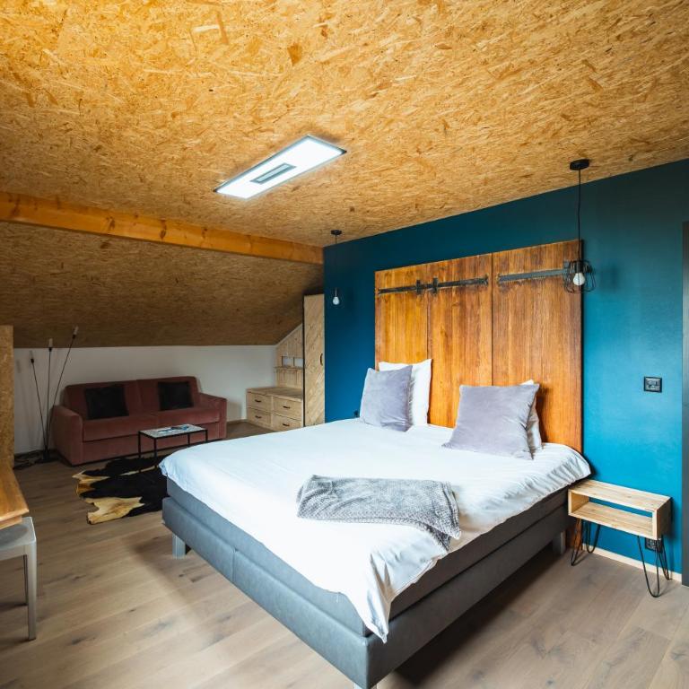 La Forge de Diogne - luxury and cosy b&b alpine lodge - Deluxe King Room - 10
