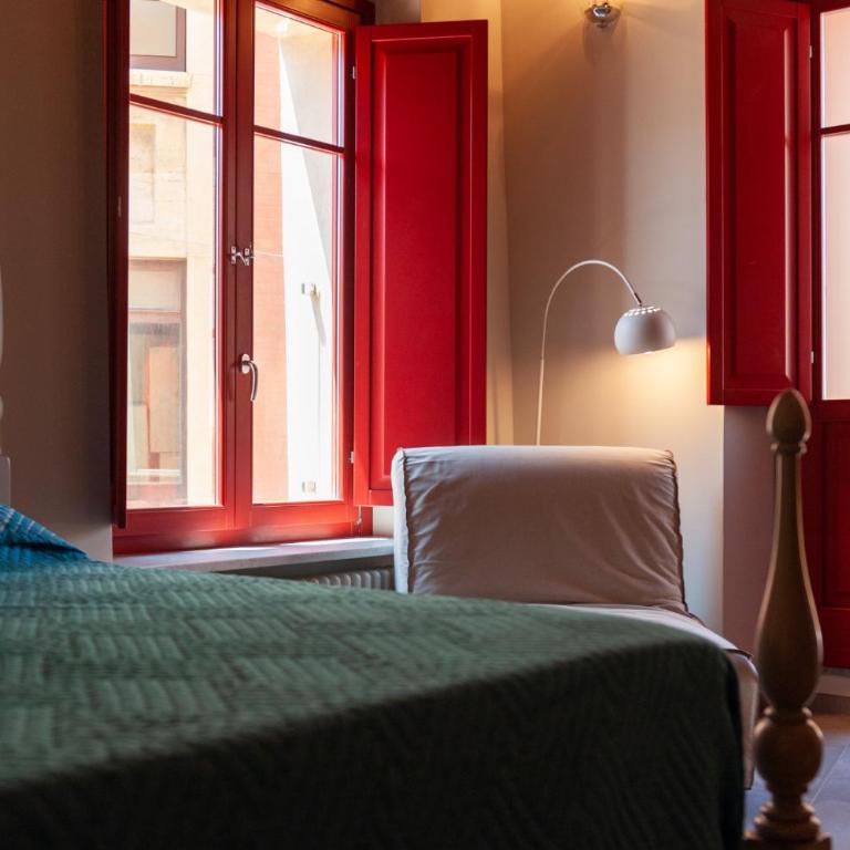 DOMO SOFIA - Double Room with Private Bathroom - 5