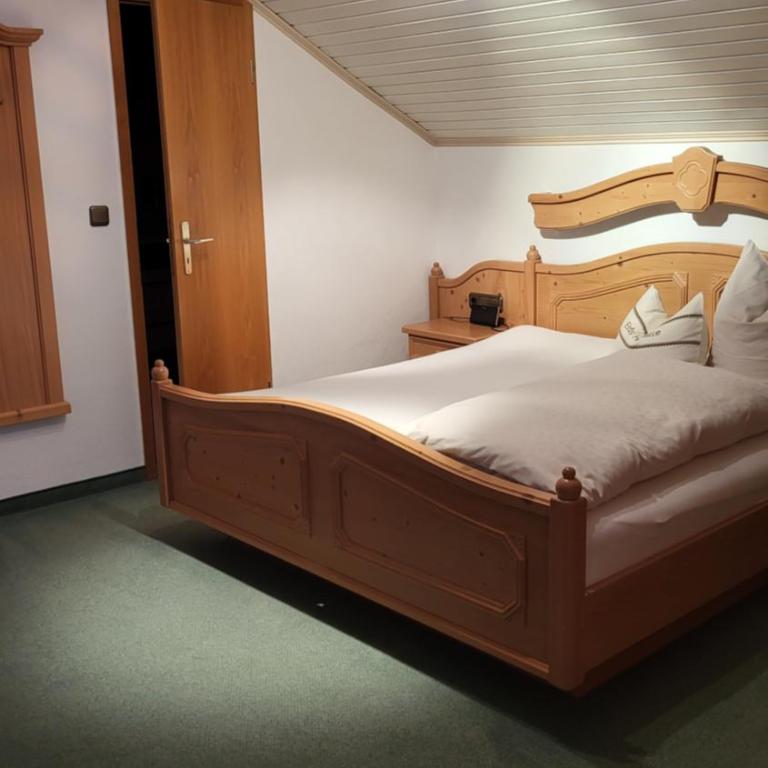Erd´s Hoimatle - Doppelzimmer mit Balkon - 1