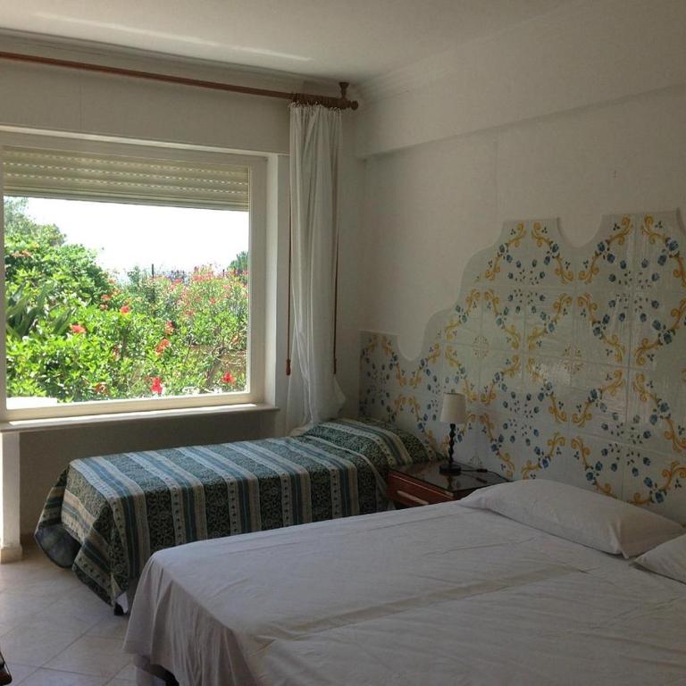 Hotel 4 Stagioni - Triple Room - 1