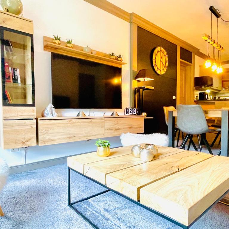ARC 1950 Appt 6/8 pers LUXE MANOIR SAVOIE - SKI IN SKI OUT - Appartement 2 Chambres - 9