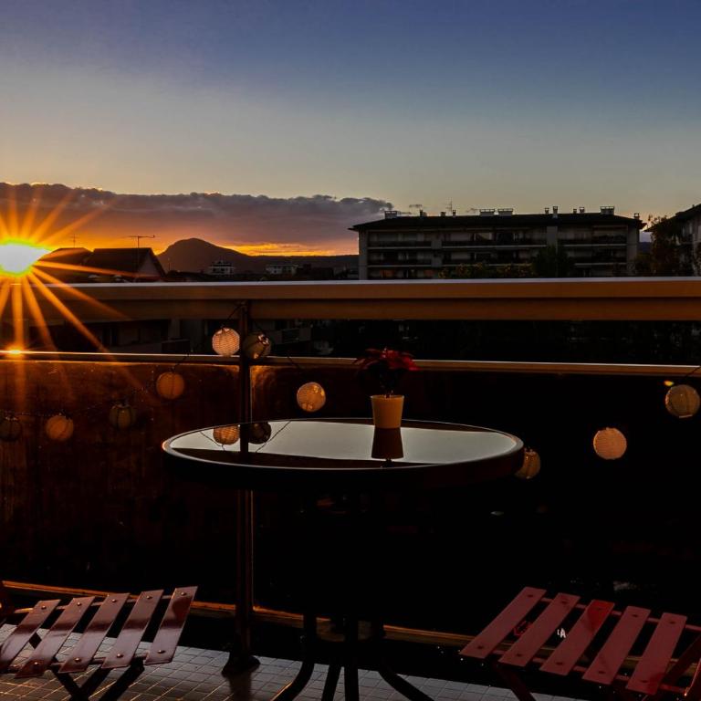 Woody 100m du lac balcon - Studio mit Balkon - 3