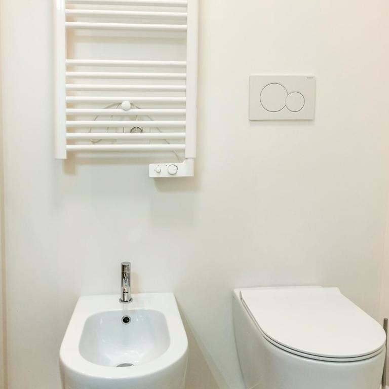 Accanto Alle Mura Rooms & Relax Spa - Camera King con Vista Giardino - 13