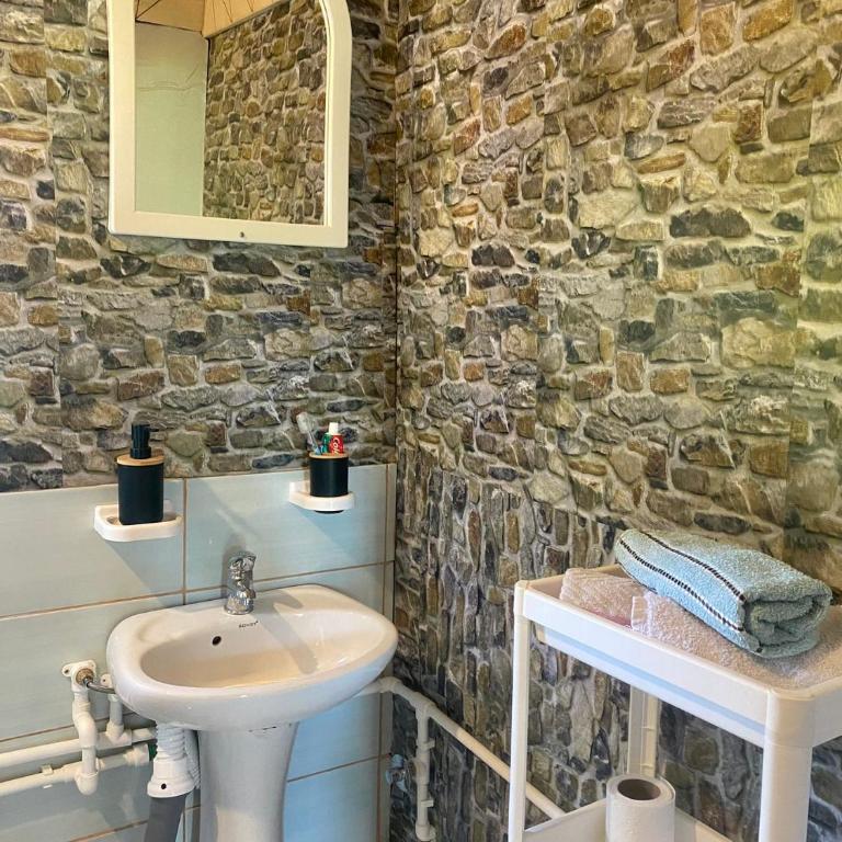 Cottage Uskoci - One-Bedroom House - 10