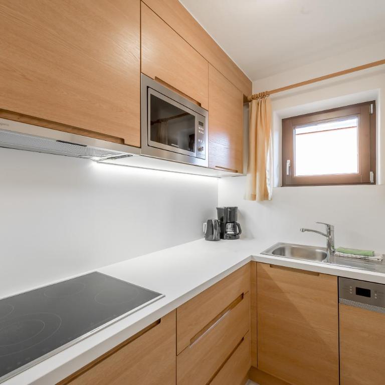 Apart Hotel Garni Wieser - Großes Apartment mit 1 Schlafzimmer und Balkon - 1