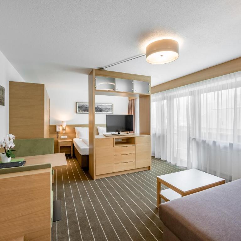 Apart Hotel Garni Wieser - Apartment mit 1 Schlafzimmer und Balkon - 5
