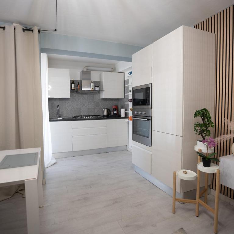 Home Away From Home - Two-Bedroom Apartment - 10