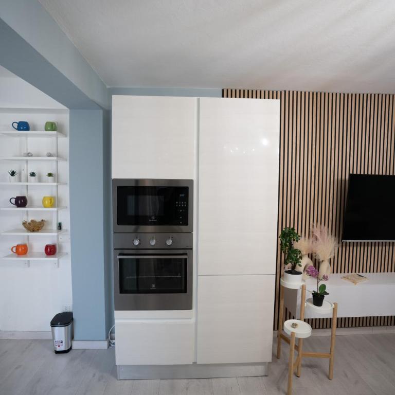Home Away From Home - Two-Bedroom Apartment - 16