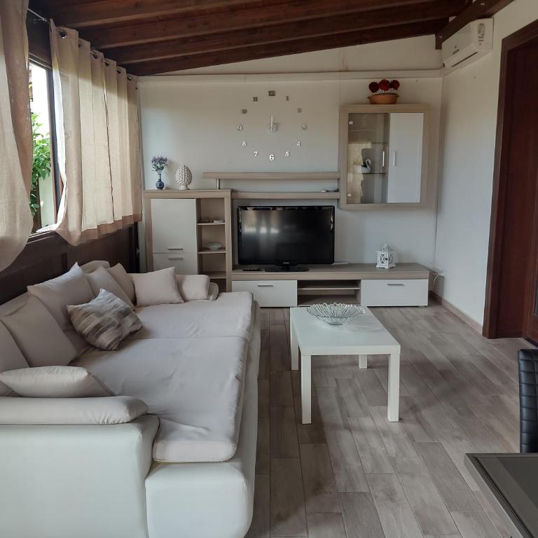Casa Vacanze Villa Pomelia - Casa con 3 Camere da Letto - 8
