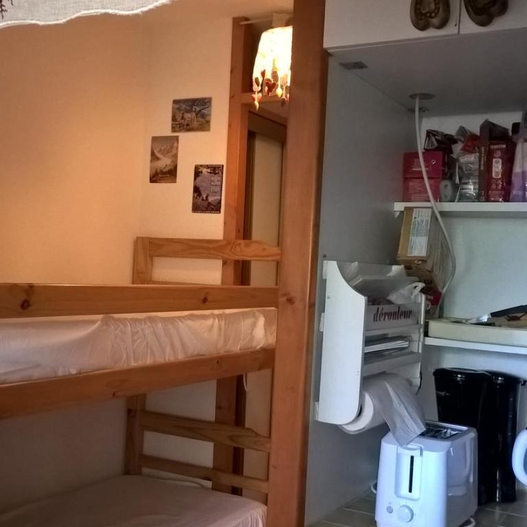 Studio 4 pers 18m2 au pied des pistes de ski à Valfréjus - Apartamento de 1 dormitorio - 6