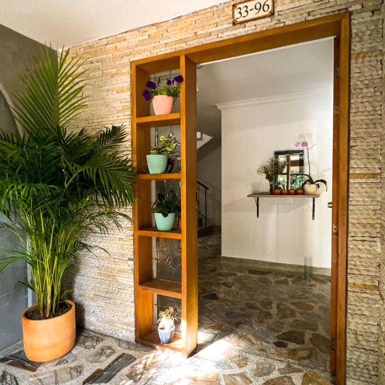 Book Lover's Haven, Your Private Library - One-Bedroom Apartment - 21