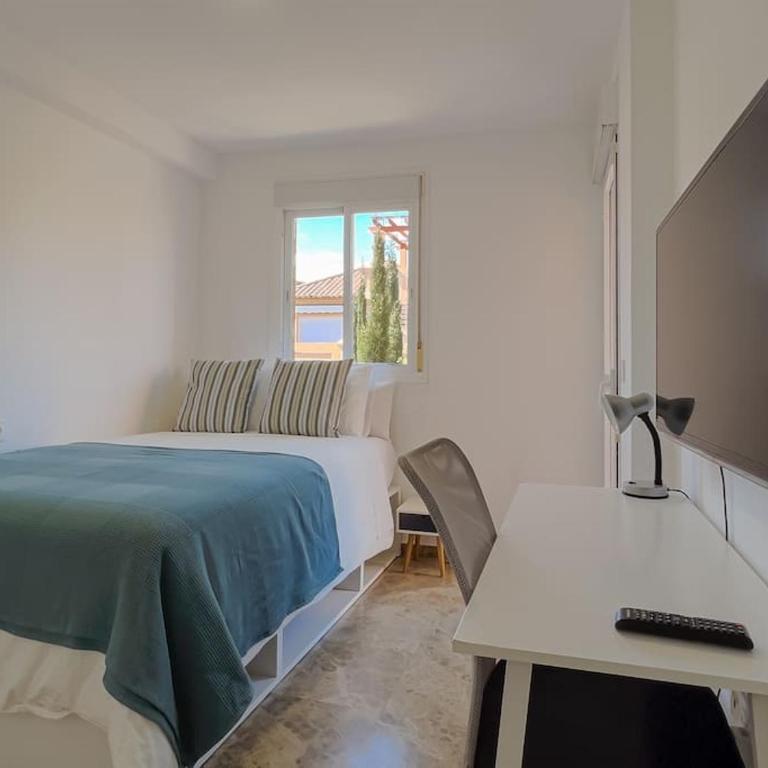 Estepona, Casa de lujo con vistas al mar - Casa de 3 dormitorios - 24