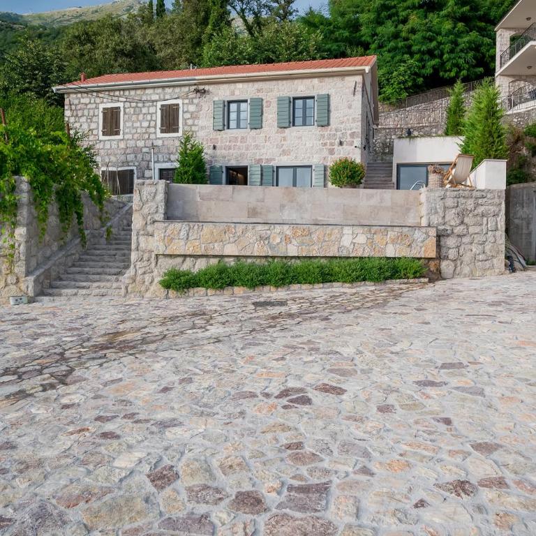 Villa Di Campagna - Two-Bedroom Villa - 3
