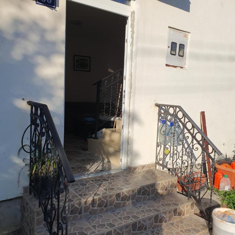 Villa Blanca - One-Bedroom Apartment - 3