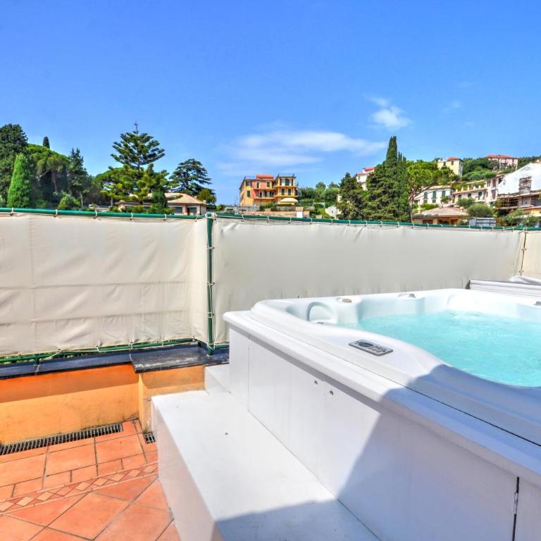 Penthouse Marina-Seaview Jacuzzi and Terrace - Appartamento con 1 Camera da Letto - 3