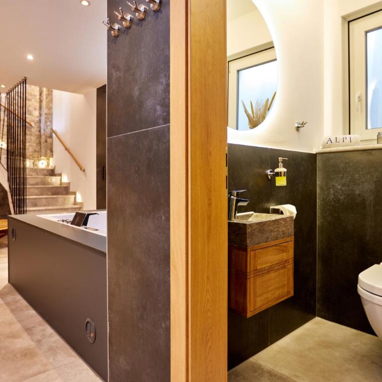 Private Spa & Garden Alpi mit Sauna und Whirlpool - Apartment with Sauna - 33