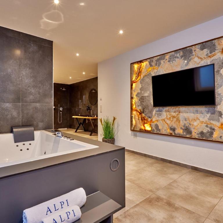 Private Spa & Garden Alpi mit Sauna und Whirlpool - Apartment with Sauna - 32