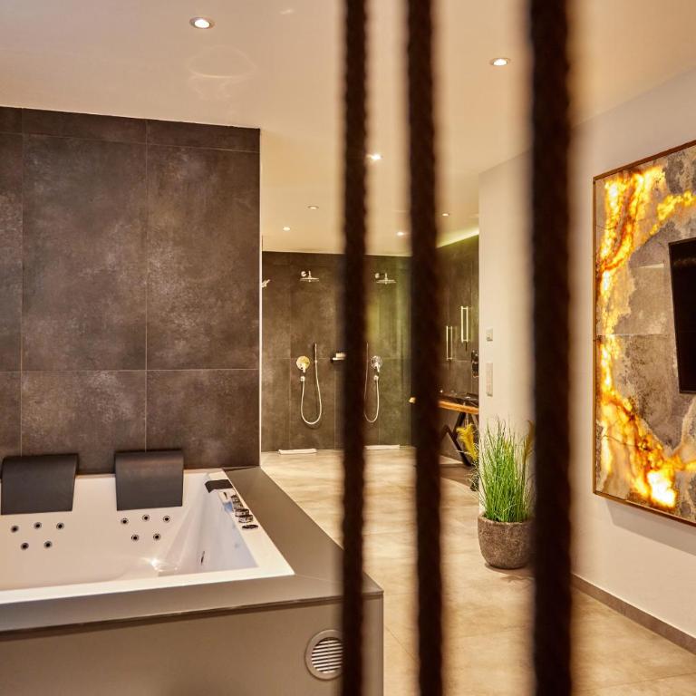 Private Spa & Garden Alpi mit Sauna und Whirlpool - Apartment with Sauna - 57