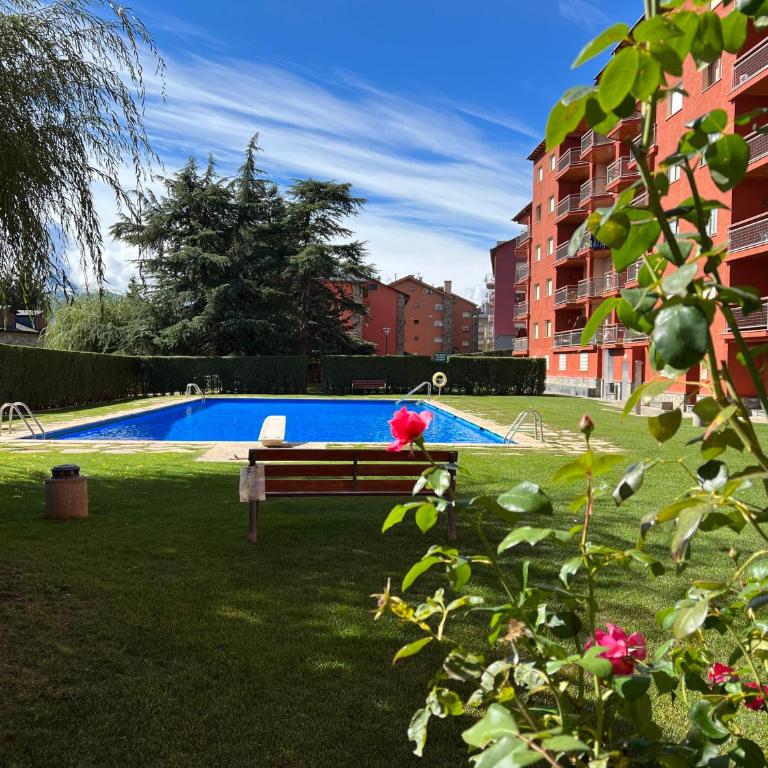 Piso Puigcerda vistas y piscina - Appartamento con 3 Camere da Letto - 6
