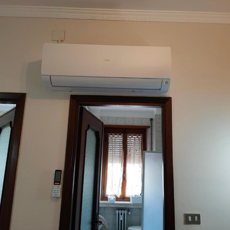 La casa dei nonni - Ampio trilocale zona Lingotto - Appartamento con 1 Camera da Letto - 35
