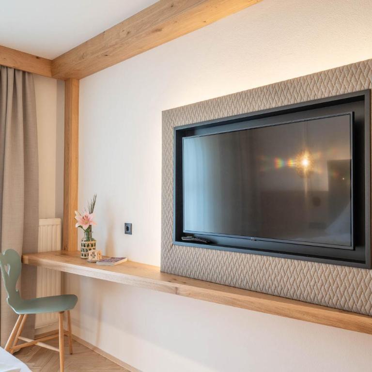 Löckerwirt - Doppelzimmer mit Balkon - 4