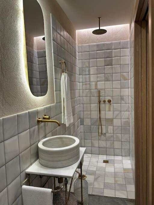 Nice house close to the centre - Style and Relax - One-Bedroom Apartment - 11