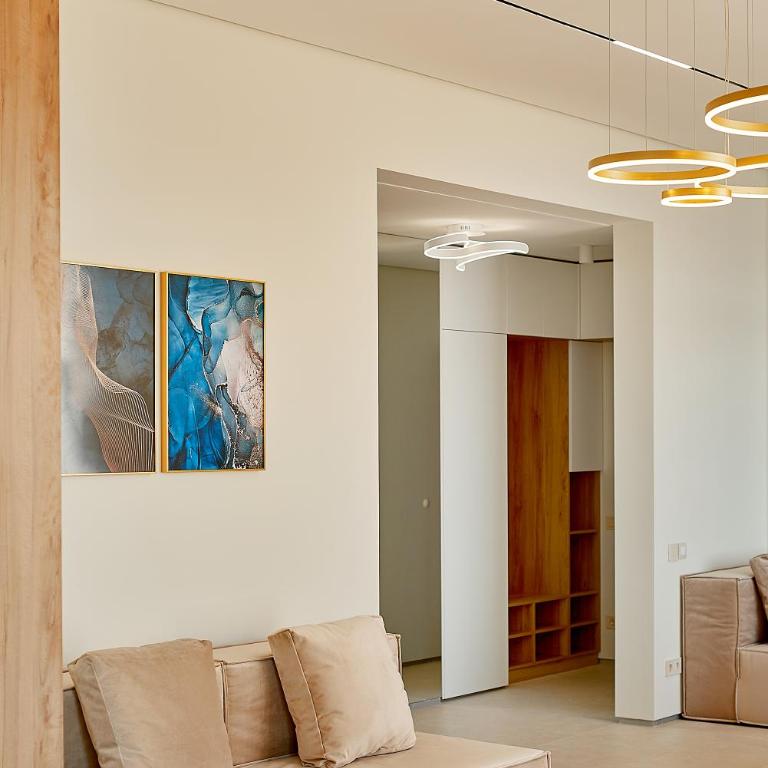 Belvedere Royal, Luxury Seaview & Pool Apartments - Deluxe Suite with Spa Bath - 10