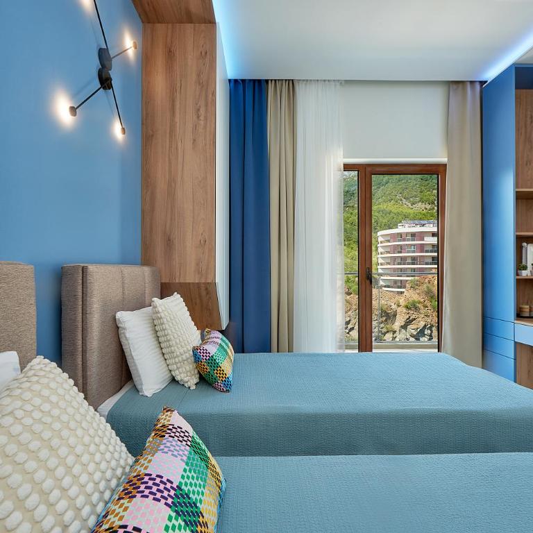 Belvedere Royal, Luxury Seaview & Pool Apartments - Deluxe Suite with Spa Bath - 26
