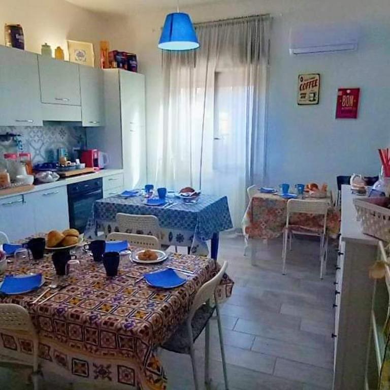 Dimora Fraula Guest House - Camera Matrimoniale con Bagno Privato - 1