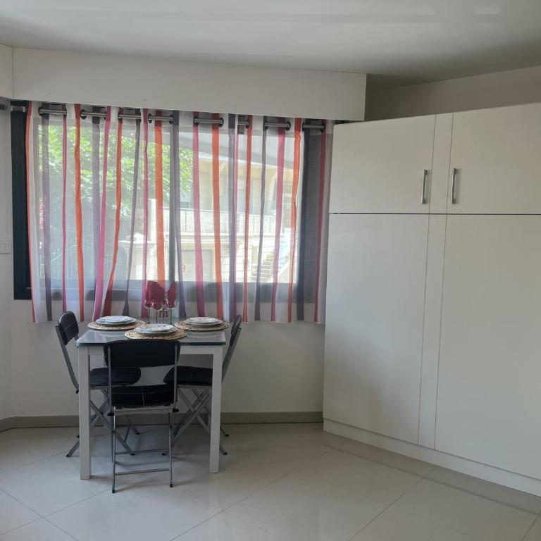 Studio Moderne à Saint-Raphaël Proche Plage et Commerces - FR-1-466A-50 - Studio - 3