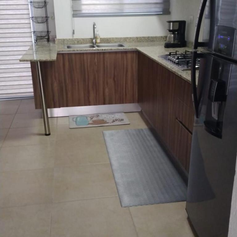 Cancun15 3 Bedrooms with private Bathrooms 15 min Airport 20 min Beach - Haus mit 3 Schlafzimmern - 40