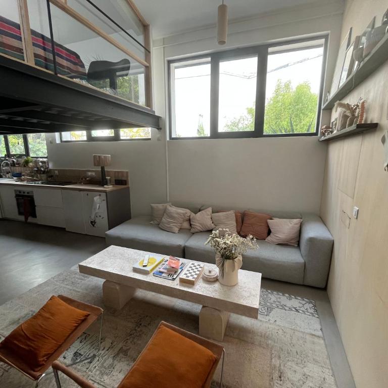 Loft familial avec grand jardin verdoyant - Maison 3 Chambres - 6