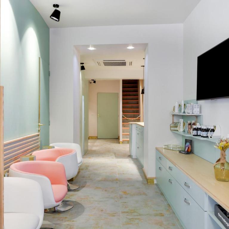 Mes à Moi in Pezenas - Studio Climatisé & Patio Privatif - O Pitchoun - Appartement 1 Chambre - 45