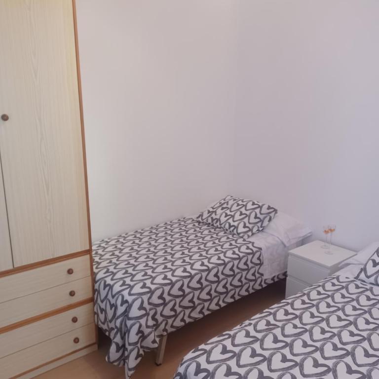 APARTAMENTO VIGO CAMELIAS CENTRO - Apartamento de 3 dormitorios - 6