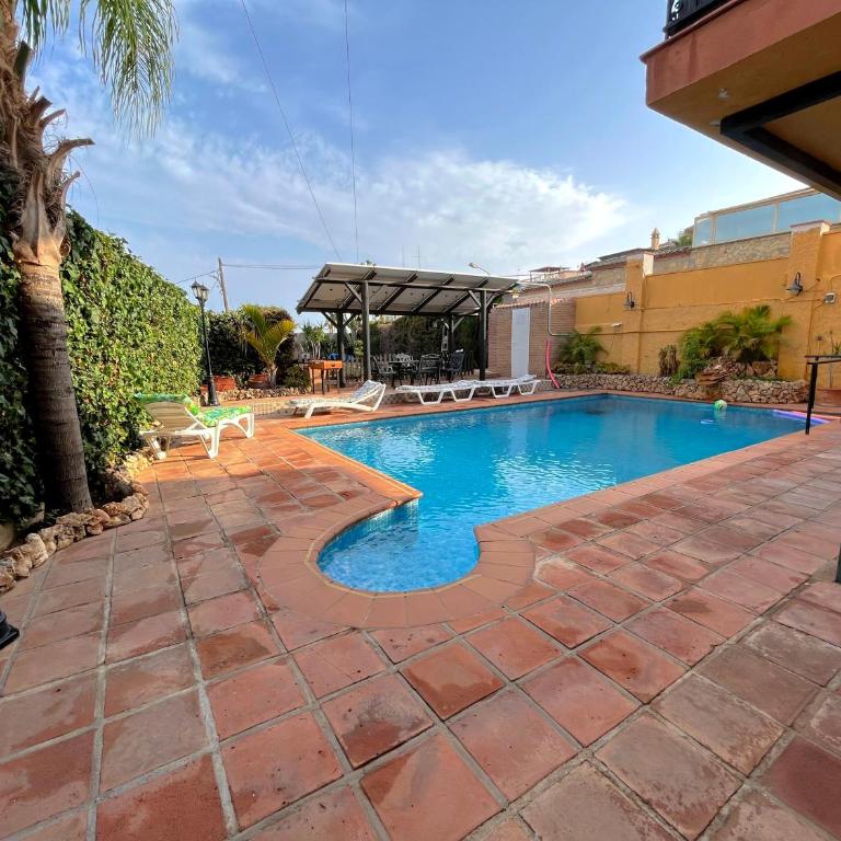 Casa con piscina junto a playa - Casa de 3 dormitorios - 4
