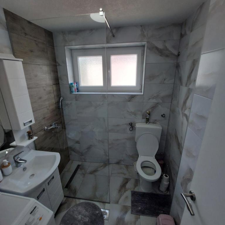 Apartman "MEDENI" - Two-Bedroom Apartment - 13
